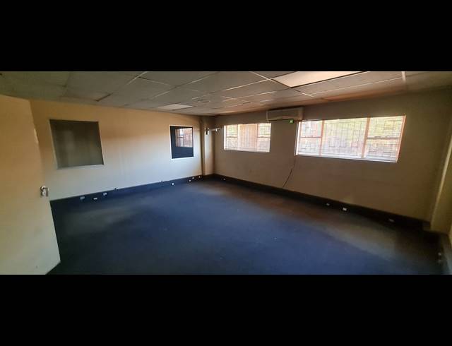 1,140M² WAREHOUSE TO LET IN BENONI CENTRAL